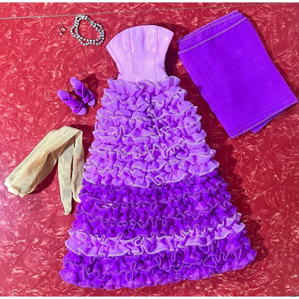 TONNER TYLER WENTWORTH 2002 SHEER BEAUTY MEI LI 16" PINK/PURPLE OUTFIT ONLY